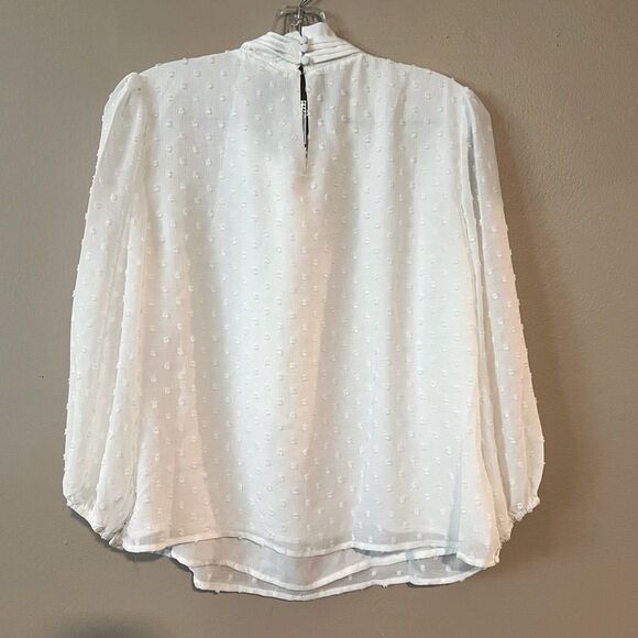 Riley & Rae Swiss Dot Neck Tie Blouse White Size Medium - Picture 6 of 11